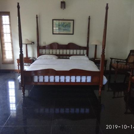 Villa Serena Bangalore Exterior foto
